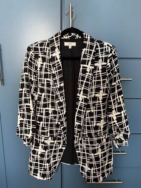 OVI Black & White Patterned Open-Front Blazer